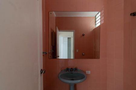 Casa para alugar com 459m², 4 quartos e 3 vagas Casa para alugar com 459m², 4 quartos e 3 vagasLavabo