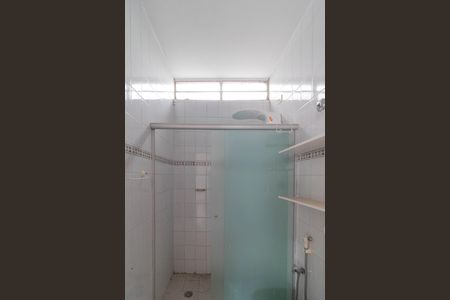 Casa para alugar com 459m², 4 quartos e 3 vagas Casa para alugar com 459m², 4 quartos e 3 vagasBanheiro da Suíte