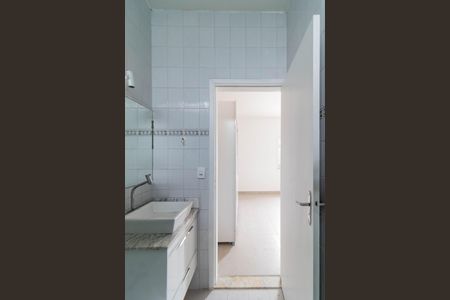 Casa para alugar com 459m², 4 quartos e 3 vagas Casa para alugar com 459m², 4 quartos e 3 vagasBanheiro da Suíte