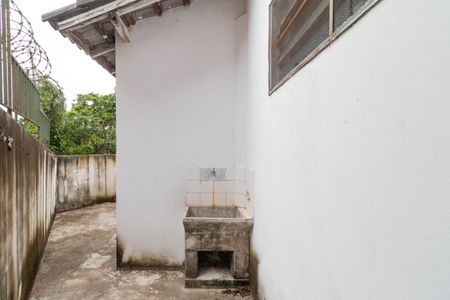 Casa para alugar com 459m², 4 quartos e 3 vagas Casa para alugar com 459m², 4 quartos e 3 vagasEdícula - Fundos