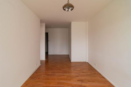 Sala de kitnet/studio para alugar com 1 quarto, 83m² em Vila Romana, São Paulo