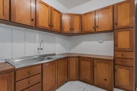 Casa para alugar com 102m², 3 quartos e 2 vagas Casa para alugar com 102m², 3 quartos e 2 vagasCozinha