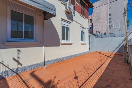 Casa para alugar com 102m², 3 quartos e 2 vagas Casa para alugar com 102m², 3 quartos e 2 vagasQuintal