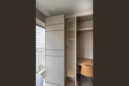 Apartamento à venda com 37m², 1 quarto e sem vaga