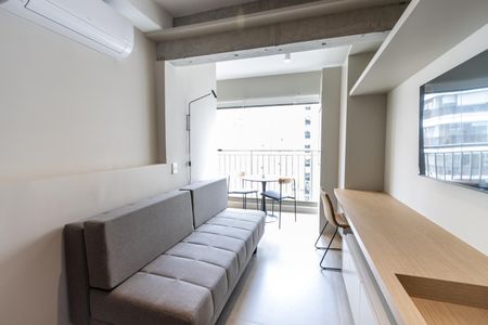 Apartamento à venda com 37m², 1 quarto e sem vaga