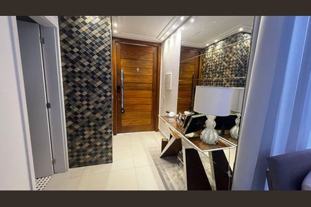 Casa de condomínio à venda com 329m², 4 quartos e 3 vagasSala