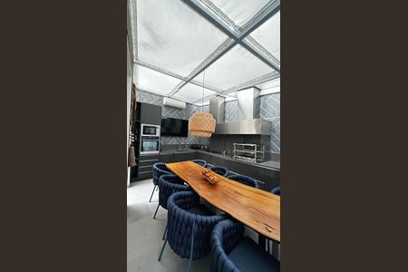 Casa de condomínio à venda com 329m², 4 quartos e 3 vagasárea gourmet