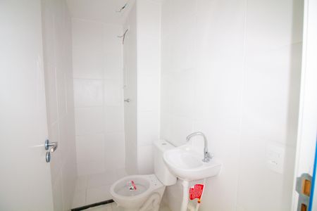 Apartamento à venda com 32m², 2 quartos e sem vaga Apartamento à venda com 32m², 2 quartos e sem vagaBanheiro