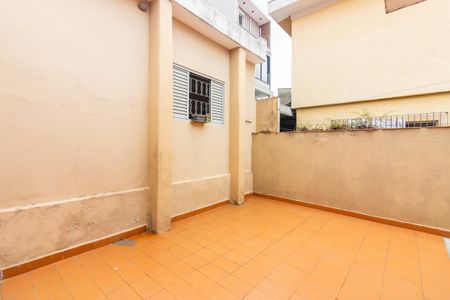 Casa à venda com 220m², 3 quartos e 4 vagasQuintal