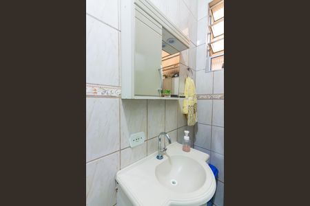 Casa à venda com 220m², 3 quartos e 4 vagasBanheiro 2