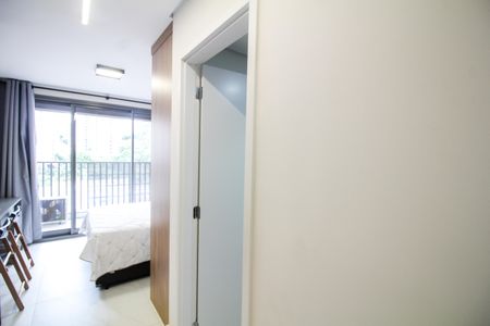 Studio para alugar com 25m², 1 quarto e sem vagaSala/Cozinha/Quarto