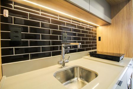 Studio para alugar com 25m², 1 quarto e sem vagaSala/Cozinha/Quarto