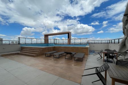 Apartamento à venda com 42m², 2 quartos e 1 vaga Apartamento à venda com 42m², 2 quartos e 1 vagaÁrea comum - Piscina