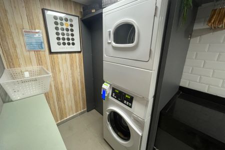 Apartamento à venda com 42m², 2 quartos e 1 vaga Apartamento à venda com 42m², 2 quartos e 1 vagaLavanderia