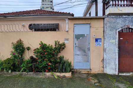 Casa para alugar com 76m², 2 quartos e 1 vaga