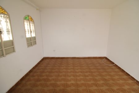 Sala de casa para alugar com 2 quartos, 76m² em Chora Menino, São Paulo