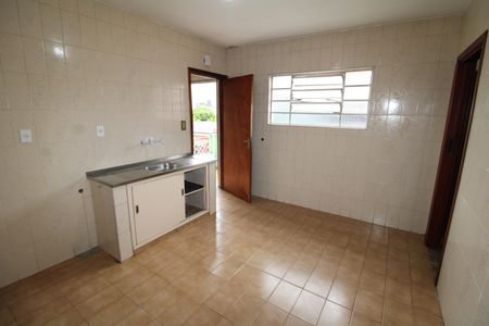 Casa para alugar com 76m², 2 quartos e 1 vagaCozinha
