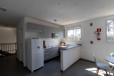 Apartamento para alugar com 49m², 2 quartos e sem vagaÁrea Comum - Salão de Festas 