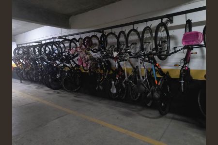 Apartamento à venda com 82m², 3 quartos e 2 vagasÁrea externa