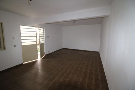 Sala de casa para alugar com 1 quarto, 81m² em Chora Menino, São Paulo