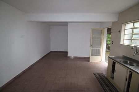 Casa para alugar com 81m², 1 quarto e 2 vagasCozinha