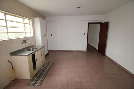 Casa para alugar com 81m², 1 quarto e 2 vagasCozinha