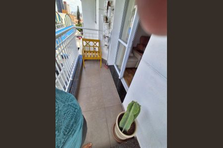 Apartamento à venda com 75m², 3 quartos e 1 vagaFoto 01