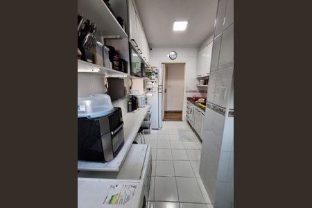 Apartamento à venda com 75m², 3 quartos e 1 vagaFoto 01