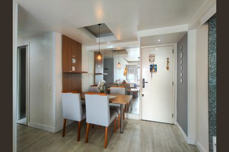 Sala de apartamento para alugar com 2 quartos, 62m² em Praça da Bandeira, Rio de Janeiro