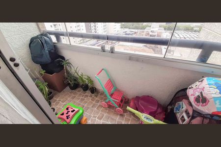 Sacada de apartamento à venda com 3 quartos, 67m² em São Pedro, Osasco