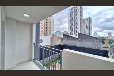 Apartamento à venda com 41m², 2 quartos e sem vaga Apartamento à venda com 41m², 2 quartos e sem vagaVaranda e área de serviço