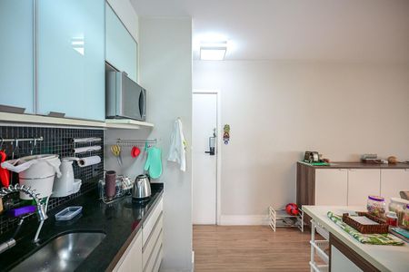 Apartamento para alugar com 88m², 2 quartos e 2 vagasCozinha