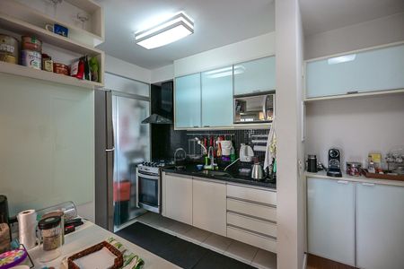 Apartamento para alugar com 88m², 2 quartos e 2 vagasCozinha