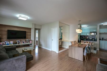 Apartamento para alugar com 88m², 2 quartos e 2 vagasSala