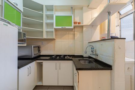 Apartamento para alugar com 60m², 2 quartos e sem vagaCozinha