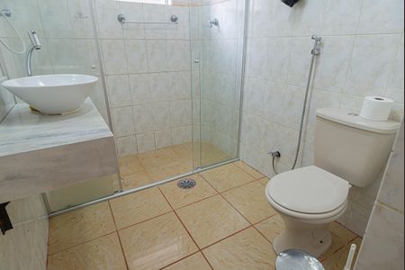 Apartamento para alugar com 60m², 2 quartos e sem vagaBanheiro