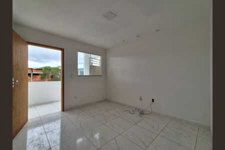 Casa para alugar com 2 quartos, 70m² em Guaratiba, Rio de Janeiro