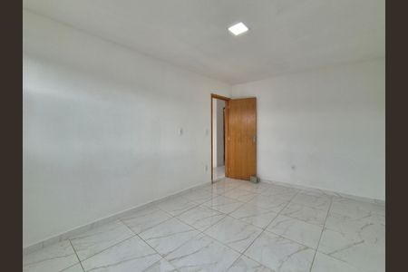 Casa para alugar com 70m², 2 quartos e 1 vaga