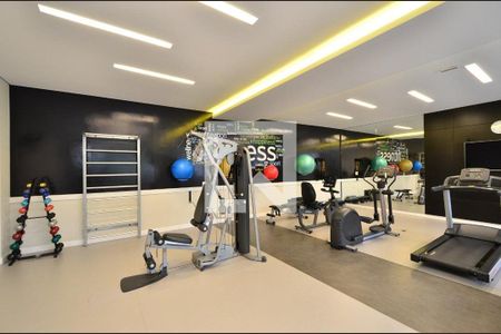 Apartamento à venda com 120m², 2 quartos e 2 vagasÁrea comum - Academia