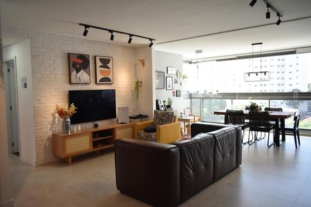 Sala de apartamento à venda com 2 quartos, 120m² em Chácara Inglesa, São Paulo