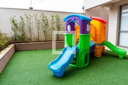 Apartamento à venda com 120m², 2 quartos e 2 vagasÁrea comum - Playground