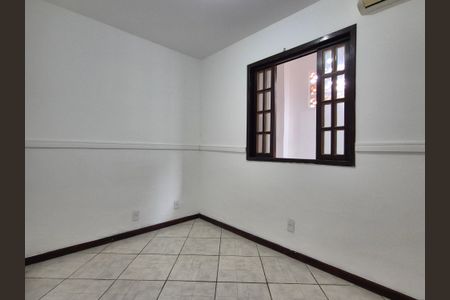 Quarto 2 de casa para alugar com 3 quartos, 100m² em Ilha de Guaratiba, Rio de Janeiro