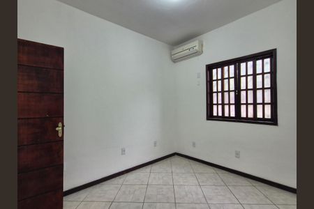 Casa para alugar com 100m², 3 quartos e 1 vaga Casa para alugar com 100m², 3 quartos e 1 vagaQuarto