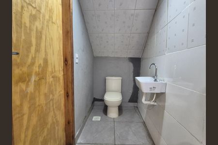 Casa para alugar com 100m², 3 quartos e 1 vaga Casa para alugar com 100m², 3 quartos e 1 vagaBanheiro