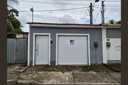 Casa para alugar com 100m², 3 quartos e 1 vaga Casa para alugar com 100m², 3 quartos e 1 vagaFachada