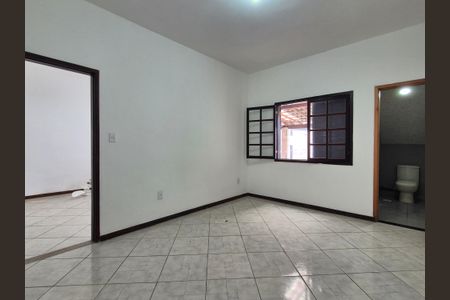 Casa para alugar com 100m², 3 quartos e 1 vaga Casa para alugar com 100m², 3 quartos e 1 vagaSuíte