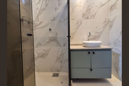 Casa para alugar com 100m², 3 quartos e 1 vaga Casa para alugar com 100m², 3 quartos e 1 vagaBanheiro social