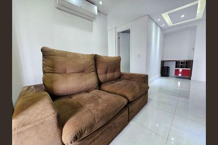 Apartamento à venda com 52m², 2 quartos e 1 vagaSala