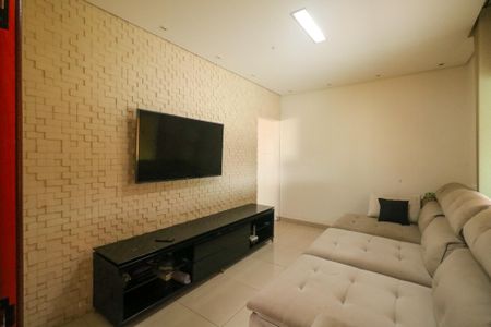 Sala de casa à venda com 2 quartos, 5m² em Vila Nogueira, Diadema