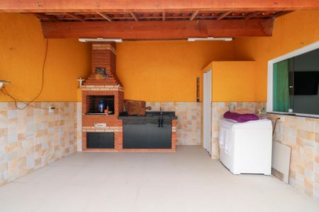 Casa à venda com 125m², 2 quartos e 2 vagas Casa à venda com 125m², 2 quartos e 2 vagasÁrea de Serviço e Churrasqueira